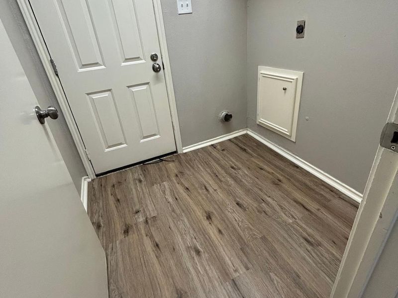 Laundry room after cleaning